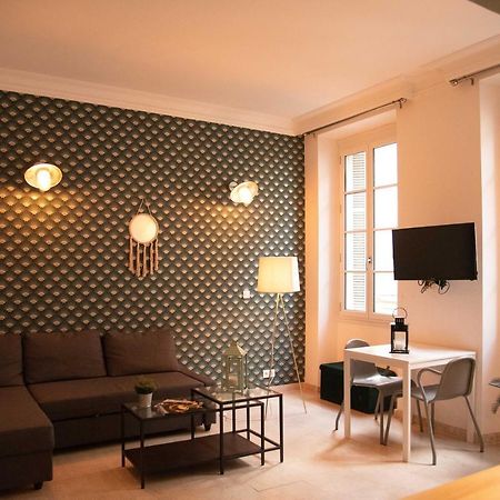 ★ Le Petit Avignonnais ★ Countryside ★ Intramuros ★ Center ★ 외부 사진